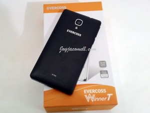 Evercoss A74A Winner T RAM 1GB, ROM 8GB