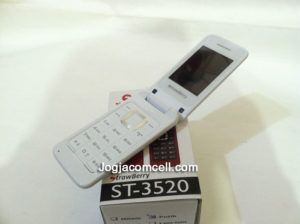 Handphone Lipat Strawberry ST-3520 Dual SIM GSM